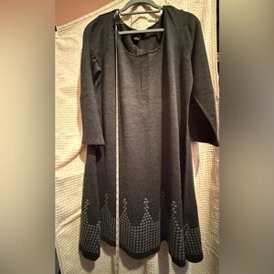 R&K Black Sweater with Gray Pattern